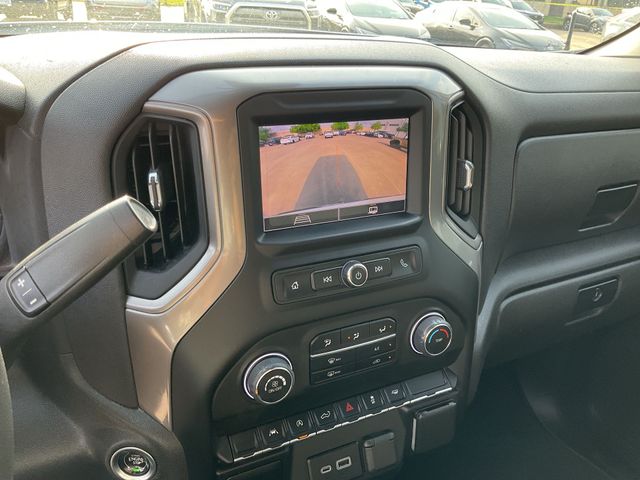 Thumbnail: 2023 Chevrolet Silverado 1500 - 24