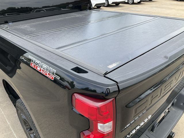 Thumbnail: 2022 Chevrolet Silverado 1500 - 23