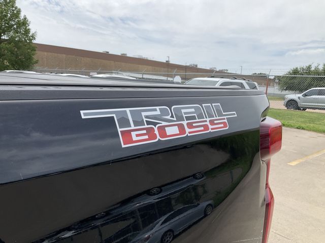 Thumbnail: 2022 Chevrolet Silverado 1500 - 7