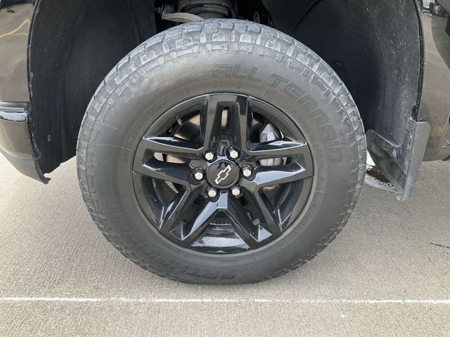 Thumbnail: 2022 Chevrolet Silverado 1500 - 8