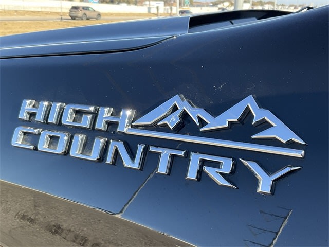 Thumbnail: 2021 Chevrolet Silverado 1500 - 5