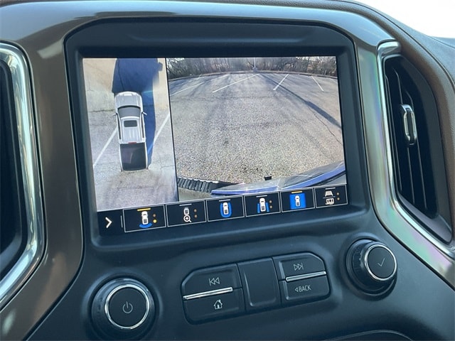 Thumbnail: 2021 Chevrolet Silverado 1500 - 24