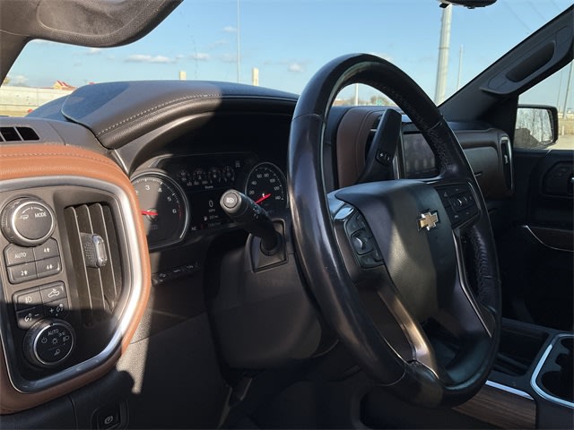 Thumbnail: 2021 Chevrolet Silverado 1500 - 2