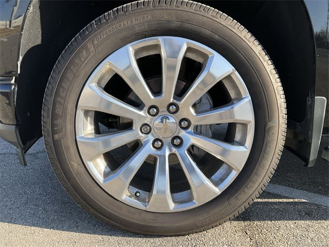 Thumbnail: 2021 Chevrolet Silverado 1500 - 6