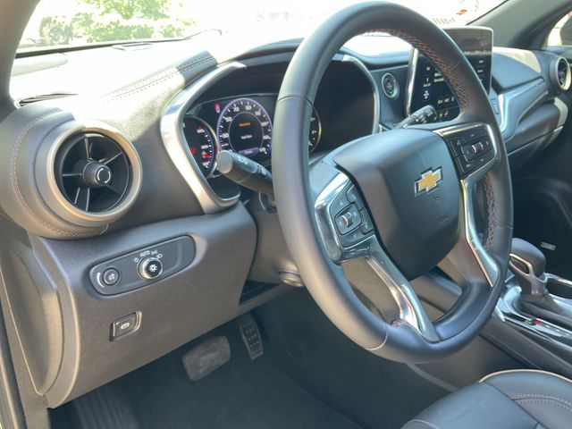 Thumbnail: 2023 Chevrolet Blazer - 2