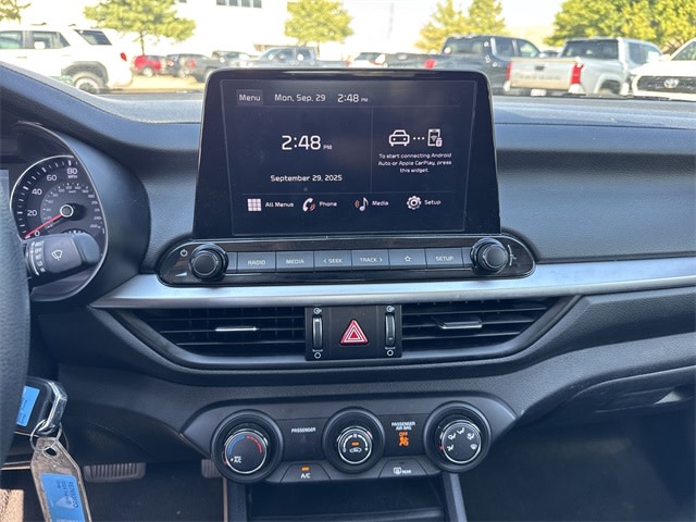 Thumbnail: 2024 Kia Forte - 12