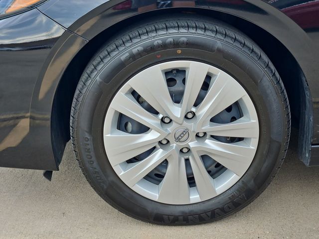 Thumbnail: 2024 Nissan Sentra - 6