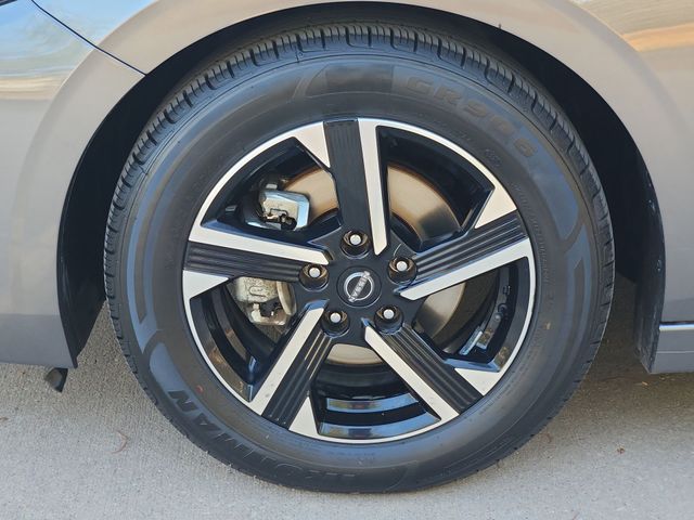 Thumbnail: 2024 Nissan Sentra - 6