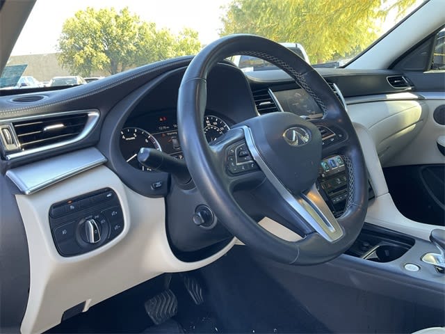 Thumbnail: 2020 INFINITI QX50 - 2