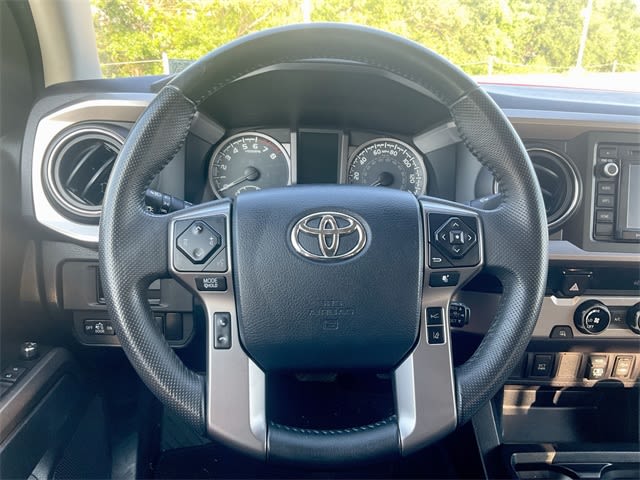 2018 Toyota Tacoma SR5 11