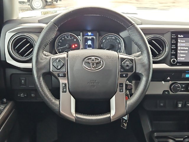 Thumbnail: 2022 Toyota Tacoma - 13