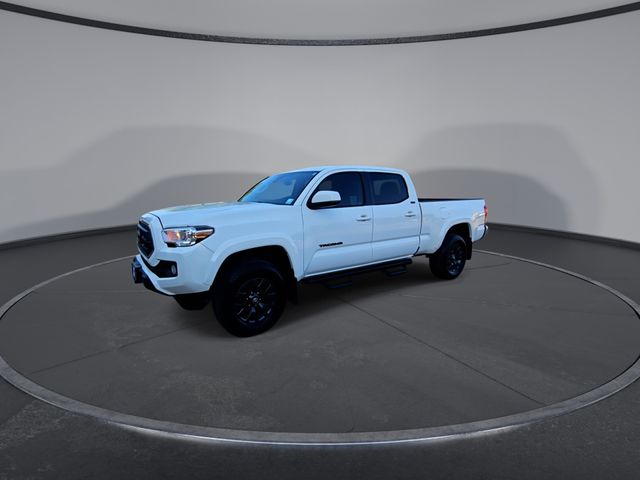 Thumbnail: 2022 Toyota Tacoma - 18