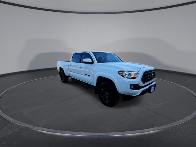 Thumbnail: 2022 Toyota Tacoma - 5