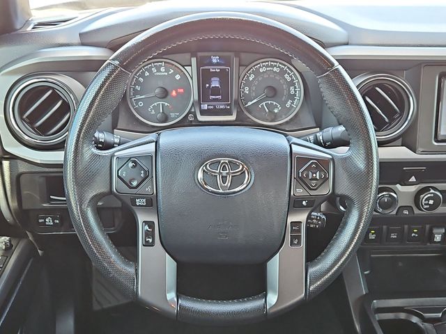 Thumbnail: 2019 Toyota Tacoma - 13