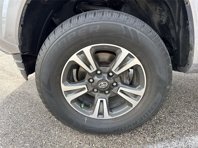 2018 Toyota Tacoma TRD Sport 6