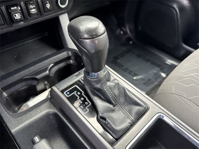 2018 Toyota Tacoma TRD Sport 13