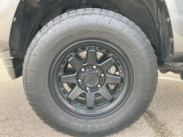 Thumbnail: 2023 Toyota Tacoma - 6