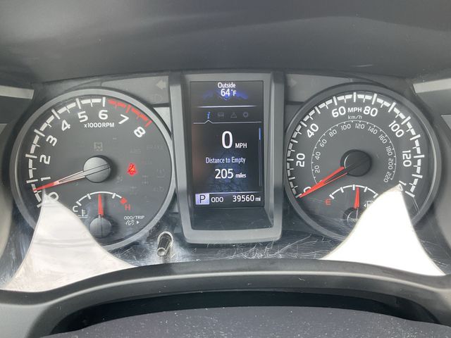 Thumbnail: 2023 Toyota Tacoma - 14