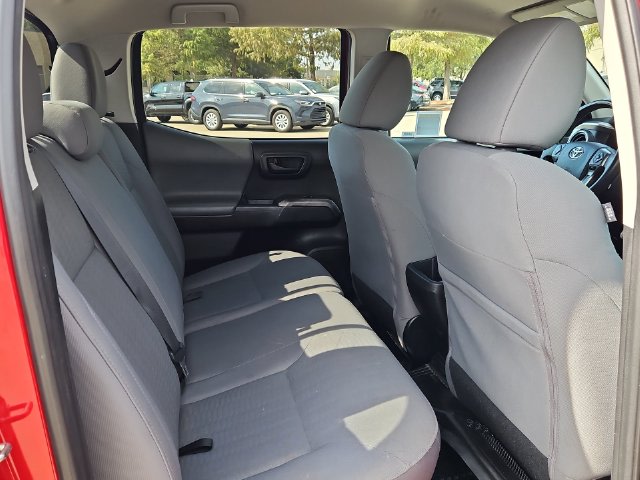 Thumbnail: 2019 Toyota Tacoma - 25