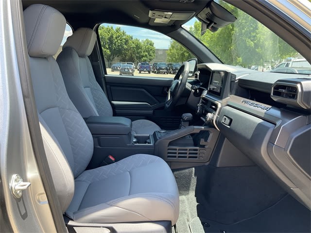 2024 Toyota Tacoma SR5 24