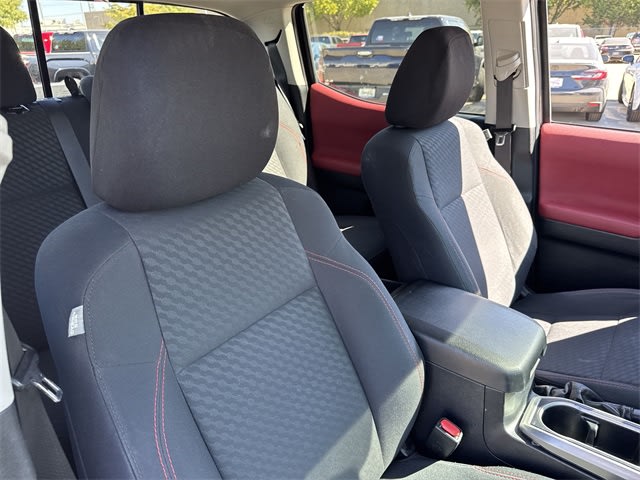 Thumbnail: 2021 Toyota Tacoma - 23