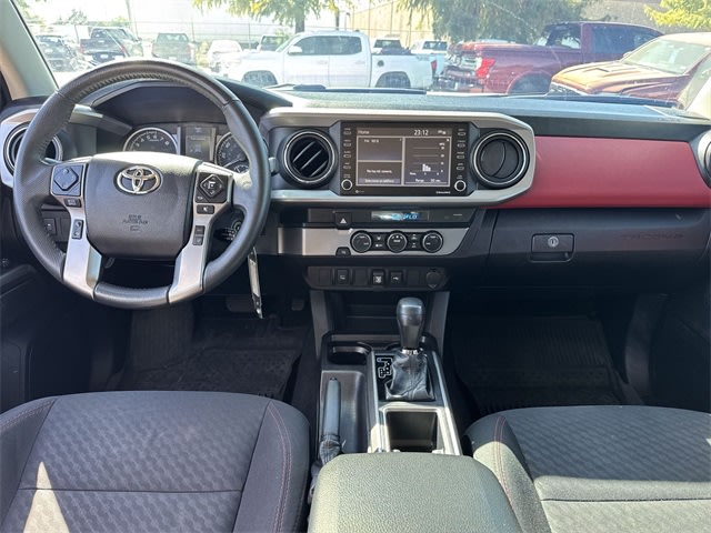 Thumbnail: 2021 Toyota Tacoma - 8