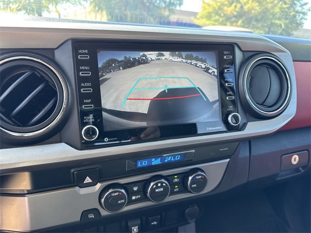 Thumbnail: 2021 Toyota Tacoma - 13