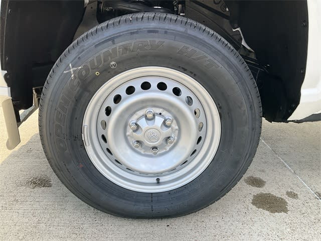 Thumbnail: 2024 Toyota Tacoma - 6