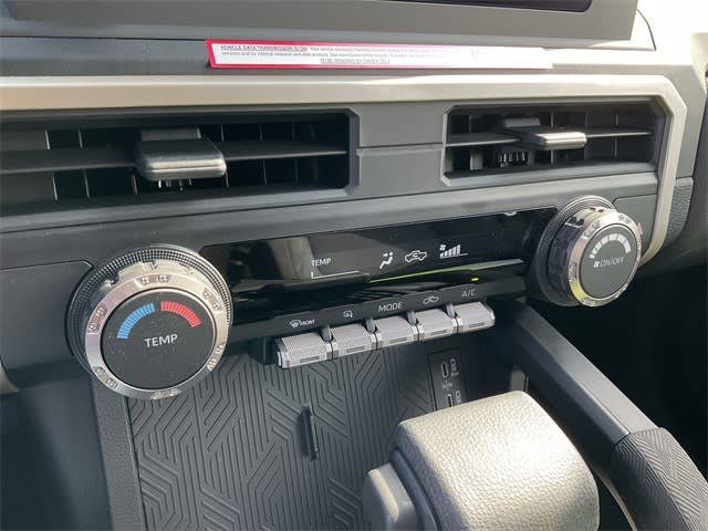 Thumbnail: 2024 Toyota Tacoma - 25