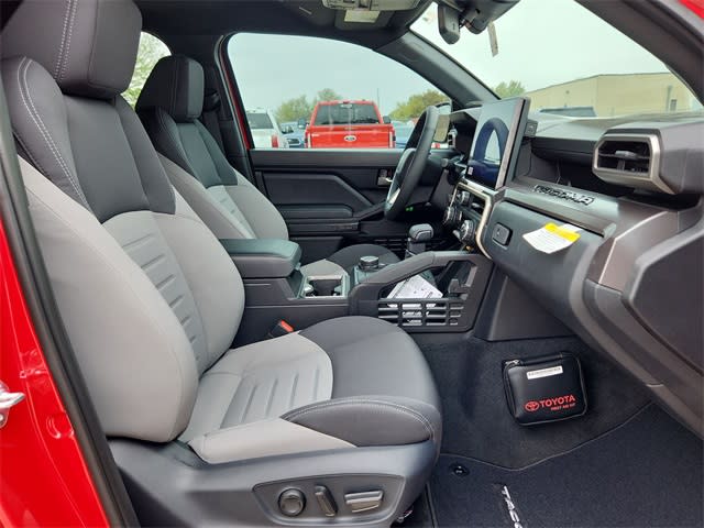 Thumbnail: 2025 Toyota Tacoma - 10