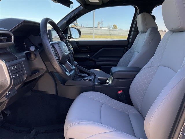 Thumbnail: 2025 Toyota Tacoma - 9