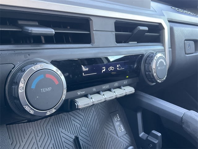 2024 Toyota Tacoma SR 25