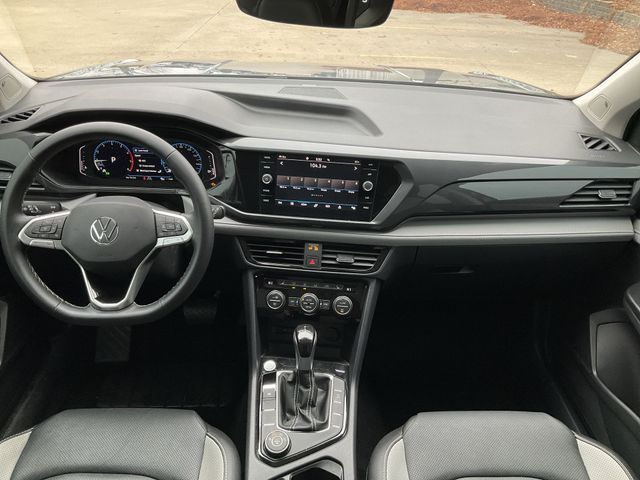 Thumbnail: 2022 Volkswagen Taos - 8