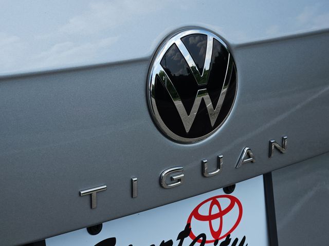 Thumbnail: 2024 Volkswagen Tiguan - 6