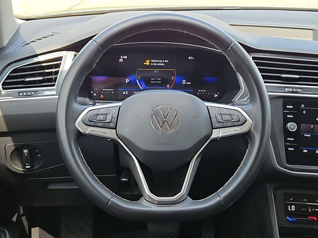 Thumbnail: 2024 Volkswagen Tiguan - 13