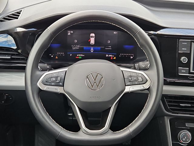 Thumbnail: 2024 Volkswagen Taos - 14