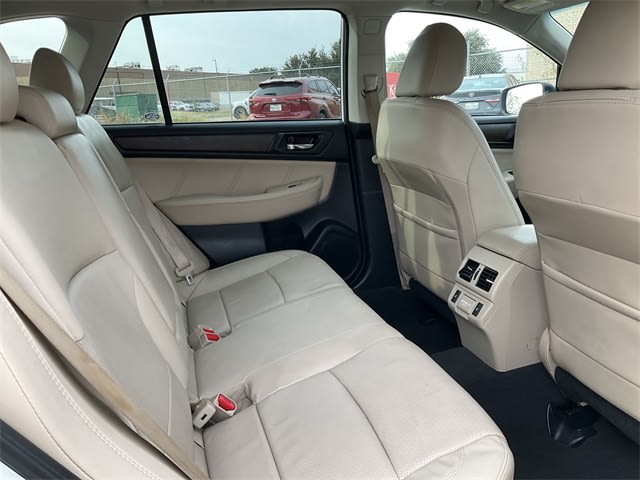 Thumbnail: 2018 Subaru Outback - 10