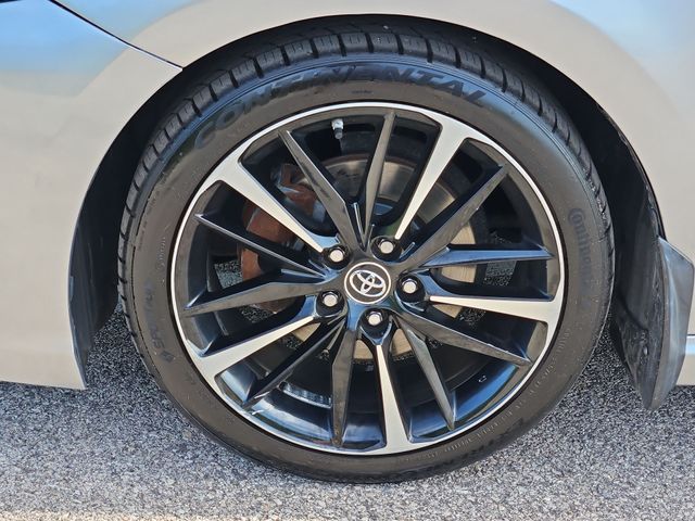 Thumbnail: 2019 Toyota Camry - 6