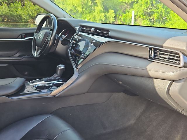 Thumbnail: 2019 Toyota Camry - 8