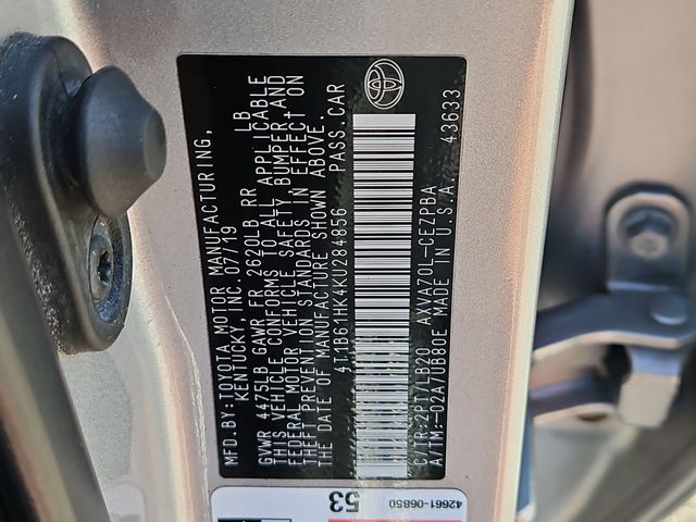 Thumbnail: 2019 Toyota Camry - 17