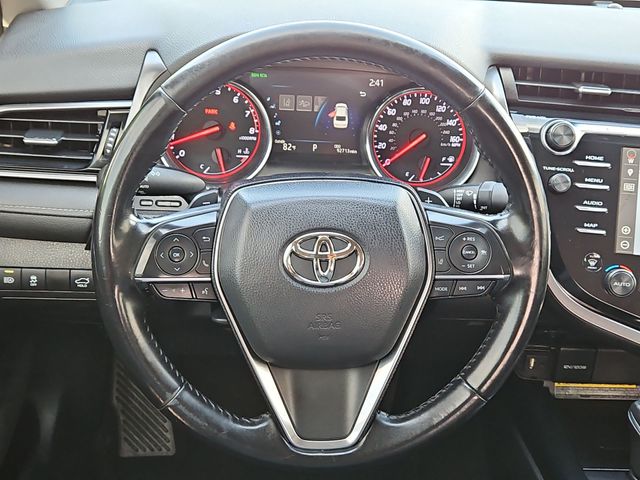 Thumbnail: 2019 Toyota Camry - 12