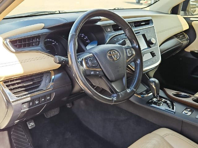 Thumbnail: 2017 Toyota Avalon - 2