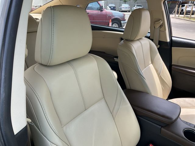 Thumbnail: 2016 Toyota Avalon - 8