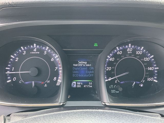 Thumbnail: 2016 Toyota Avalon - 13