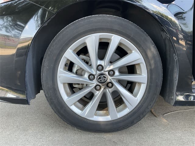 Thumbnail: 2024 Toyota Camry - 6