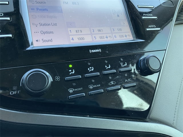 Thumbnail: 2020 Toyota Camry - 17