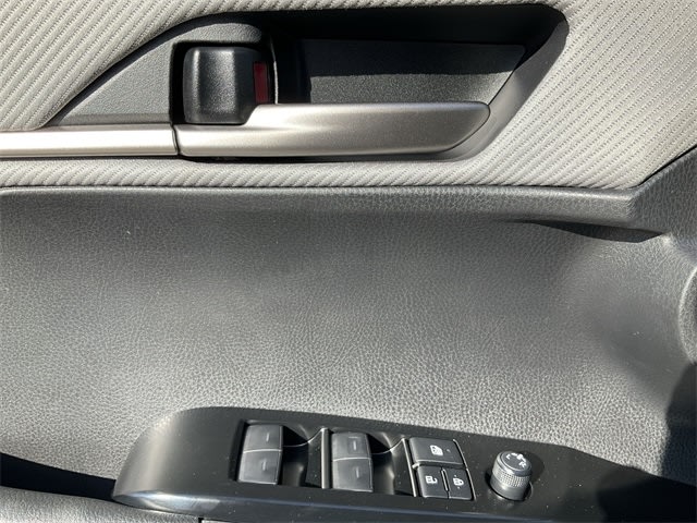 Thumbnail: 2025 Toyota Camry - 23