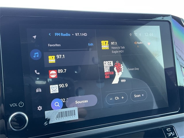 Thumbnail: 2025 Toyota Camry - 13