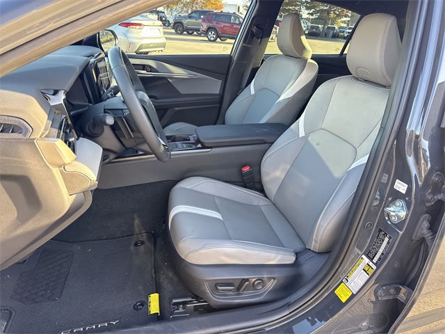 Thumbnail: 2025 Toyota Camry - 9