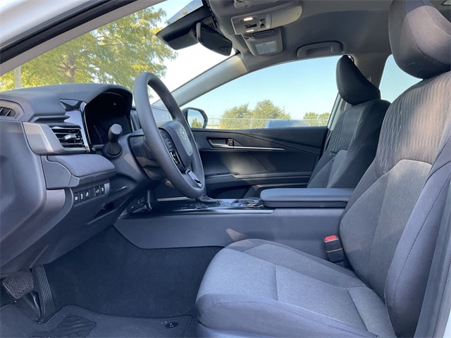 Thumbnail: 2025 Toyota Camry - 7